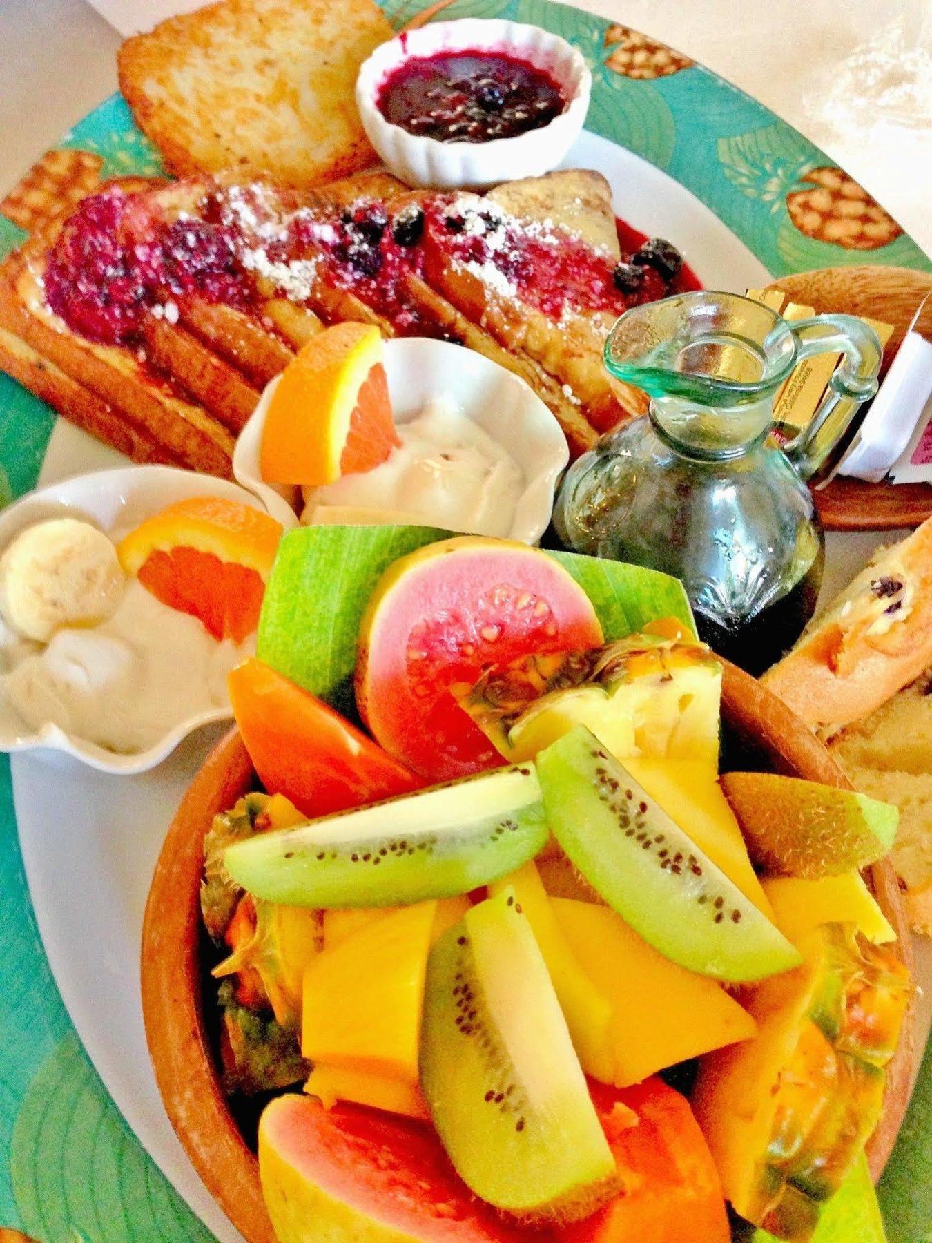 Poipu Bed And Breakfast Inn Koloa Exterior foto