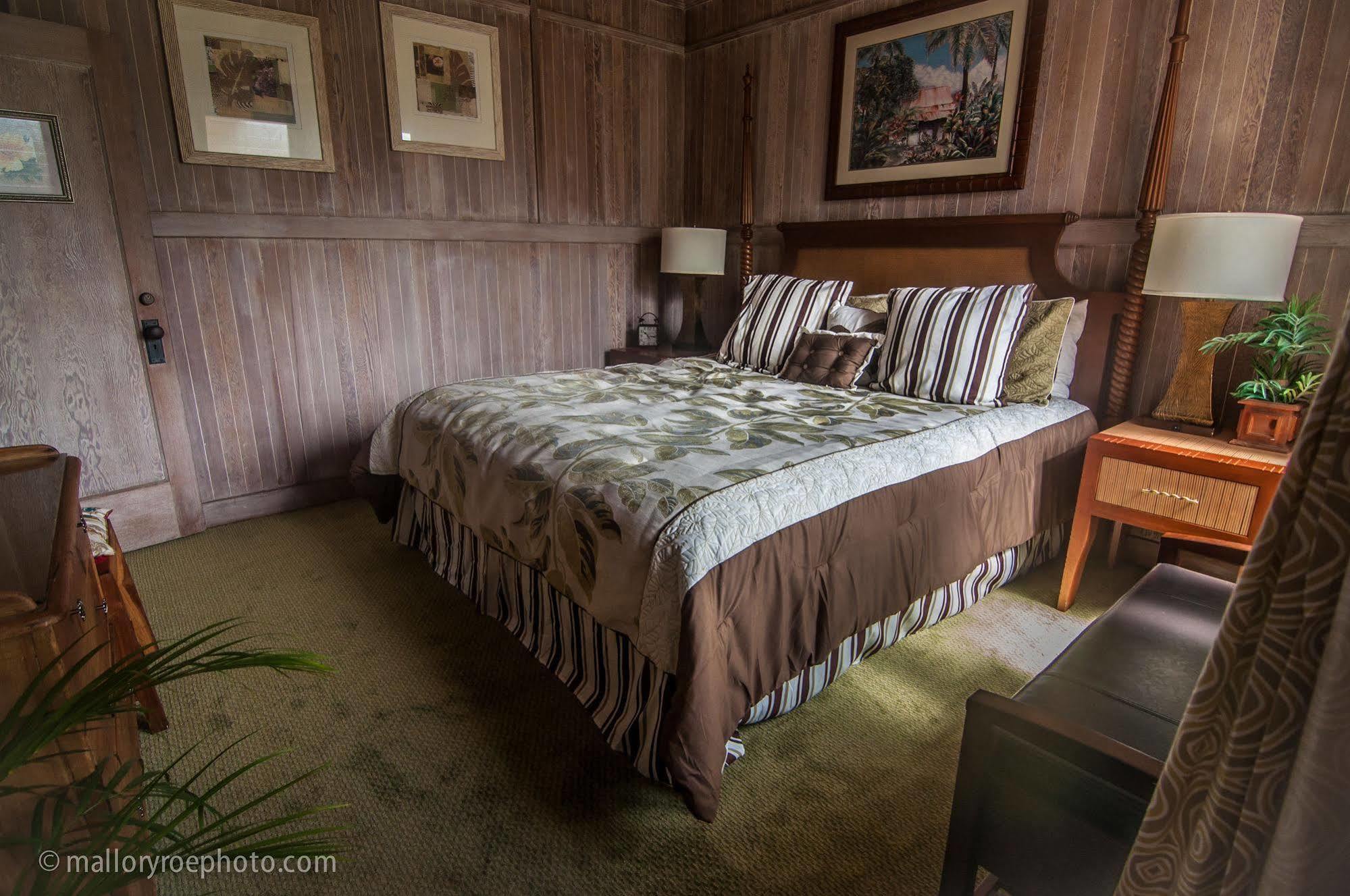 Poipu Bed And Breakfast Inn Koloa Exterior foto