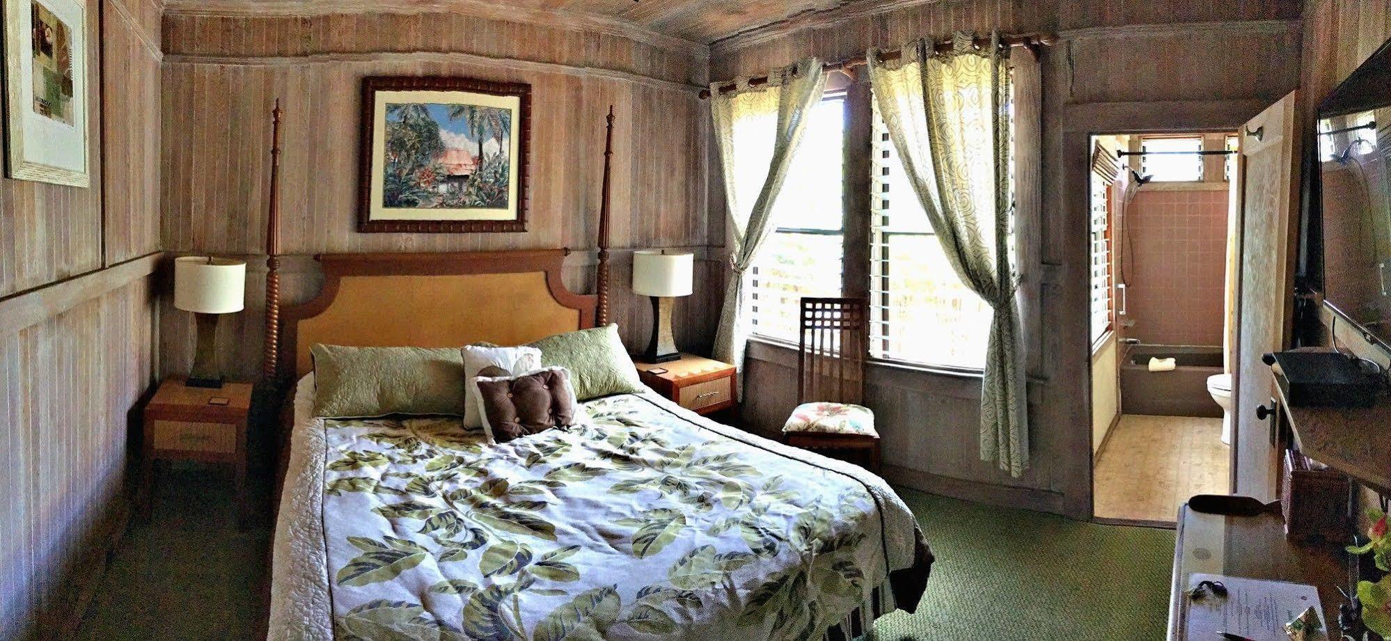 Poipu Bed And Breakfast Inn Koloa Exterior foto
